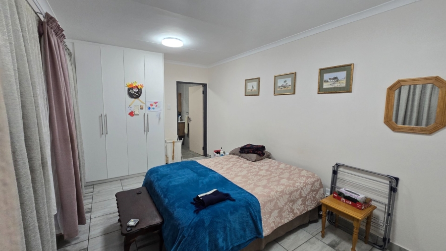 4 Bedroom Property for Sale in Universitas Ridge Free State